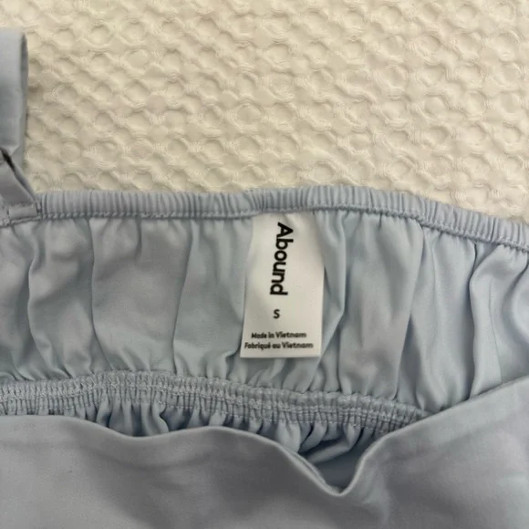 Abound - Sky Blue Sleeveless Crop Top - Picture 2 of 2